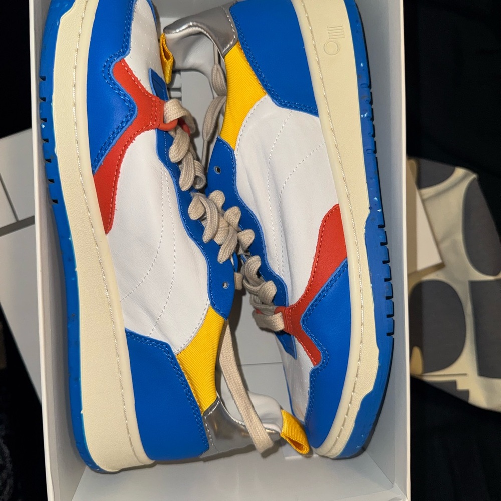 Multicolor Leather Low-Top Sneakers - Blue, White & Yellow